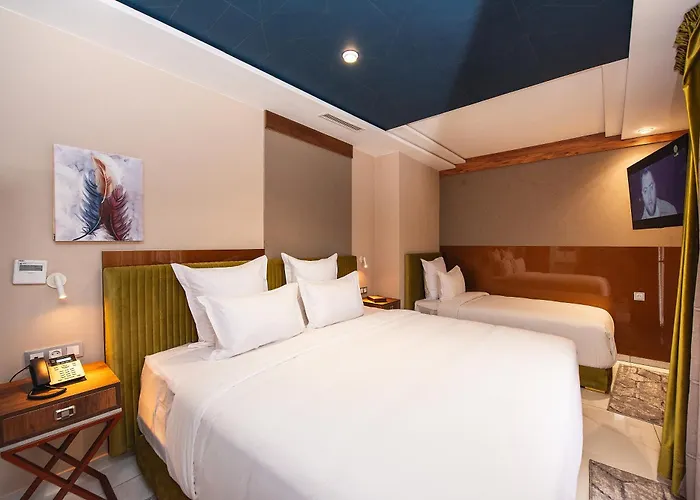 Magnifique Hotel