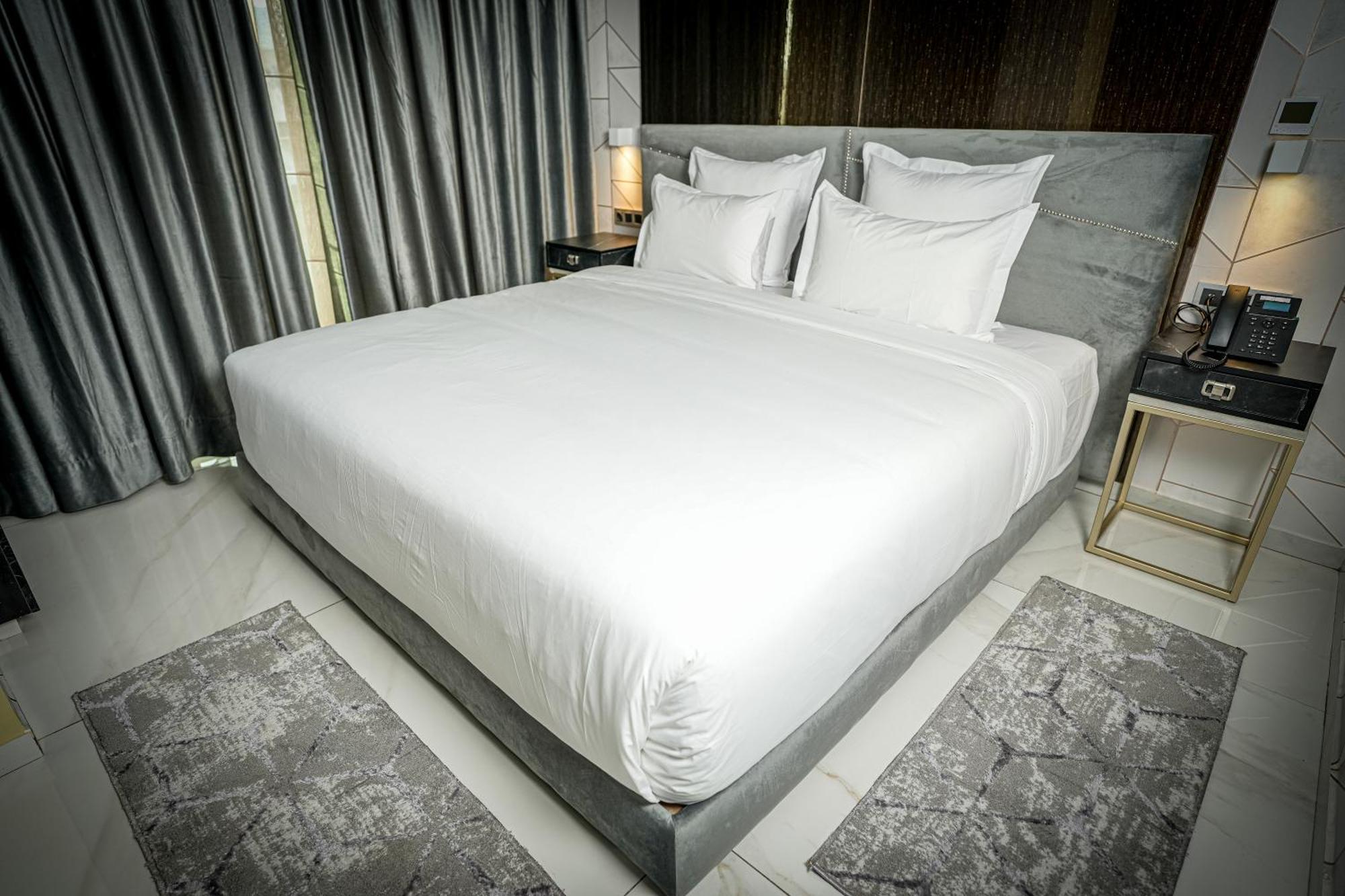 Hotel Magnifique